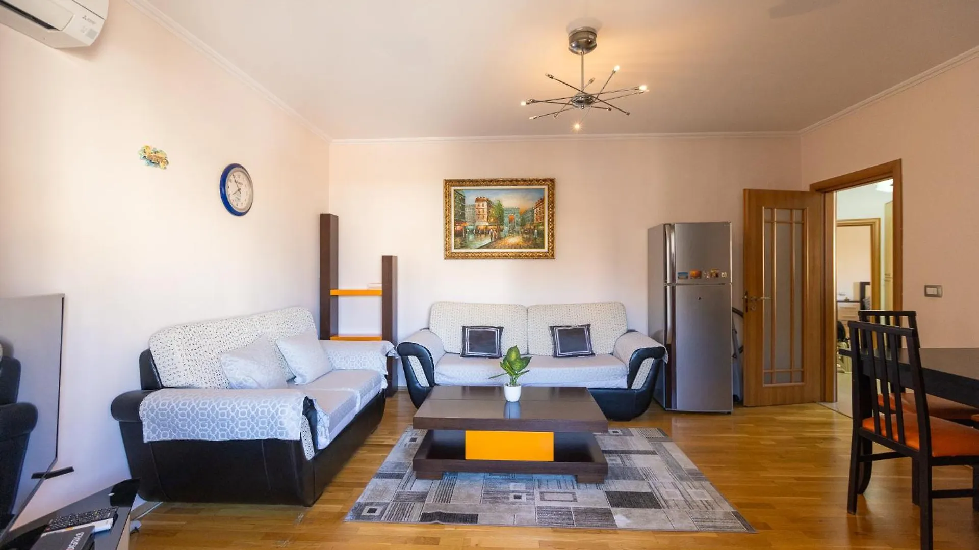 Apartment In The Center Of Tirana Albanien